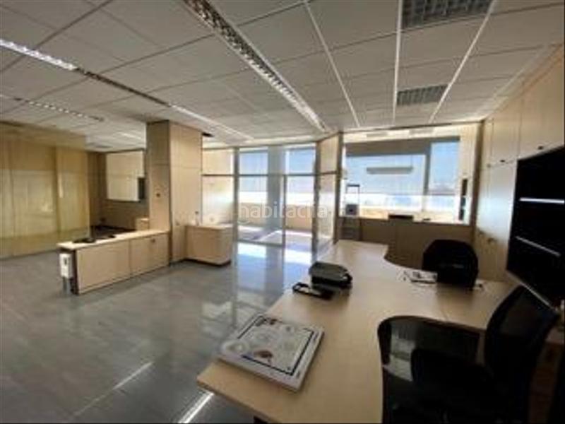 Foto 8fc6c35b-6c07-4a73-b2f5-008d8ccf1db1. Miete fabrikhalle in Pomar Badalona