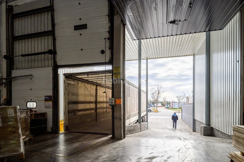 Foto 40a8c06d-e04c-49c7-8070-89eb5c00ae34. Lloguer nau industrial a Eixample Sud - La Barceloneta Prat de Llobregat (El)