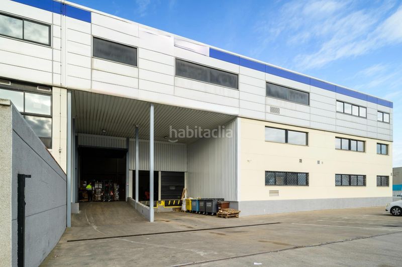 Foto 7070d5e8-1171-479e-bba8-1c12695caa89. Location bâtiment à usage industriel dans Eixample Sud - La Barceloneta Prat de Llobregat (El)