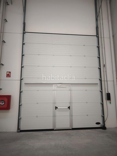 Foto c525e4f0-5393-4476-a7af-a310ac2c9909. Location bâtiment à usage industriel dans Levantina - Montgavina - Quintmar Sitges