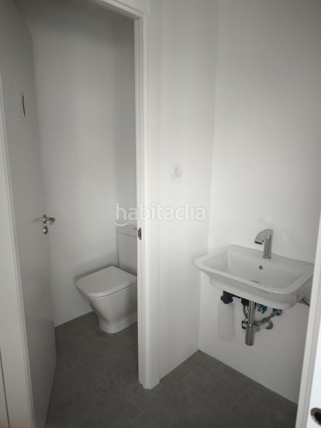 Foto db091370-5f8a-4792-9d83-76329fc6a5c2. Location bâtiment à usage industriel dans Levantina - Montgavina - Quintmar Sitges