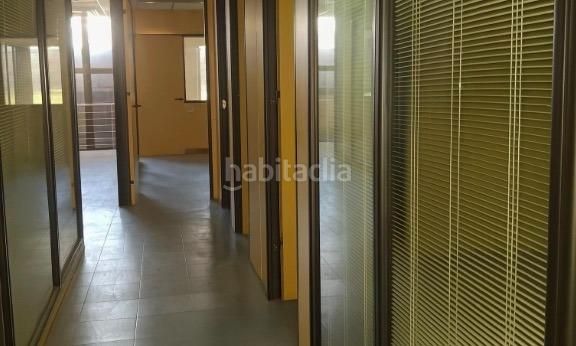 Foto a6d7b868-950b-4135-8fca-9a559ac04ab4. Nau industrial a Canovelles