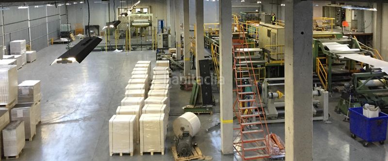 Foto 0d9e4e3d-9ec5-4301-a0ac-efa3ef022646. Nau industrial a Sant Feliu de Codines
