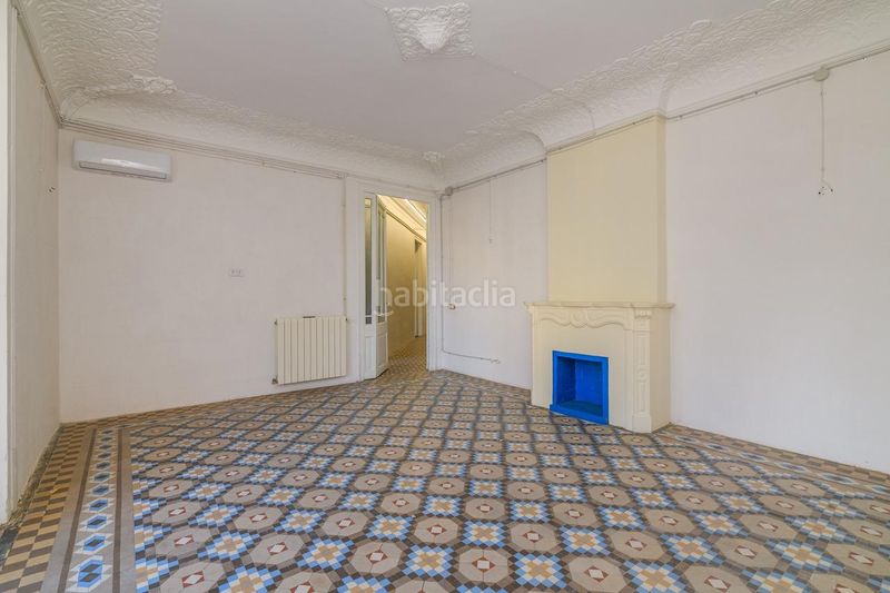 Foto a8f670f1-124b-42fb-b6ca-67143427cff2. Pis a Dreta de l´Eixample Barcelona