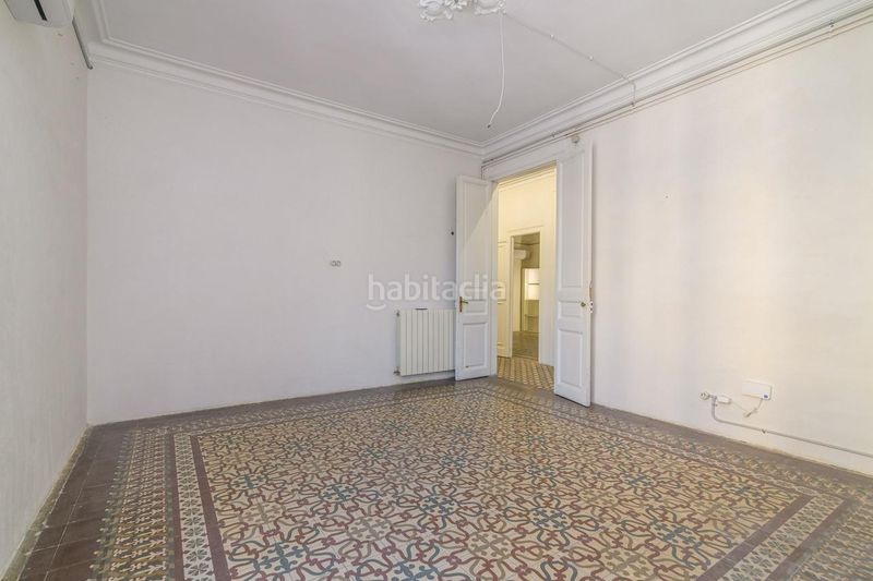 Foto fa3ce478-a925-4033-a08f-b42f9b09c119. Pis a Dreta de l´Eixample Barcelona