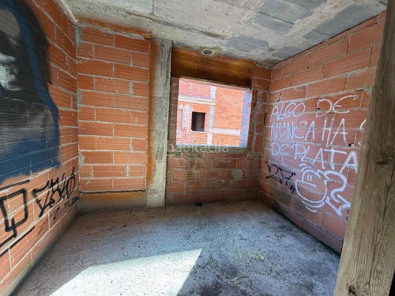 Foto 542df78a-7362-46f9-b159-d782e44b124e. Casa amb aparcament a Corbera de Llobregat