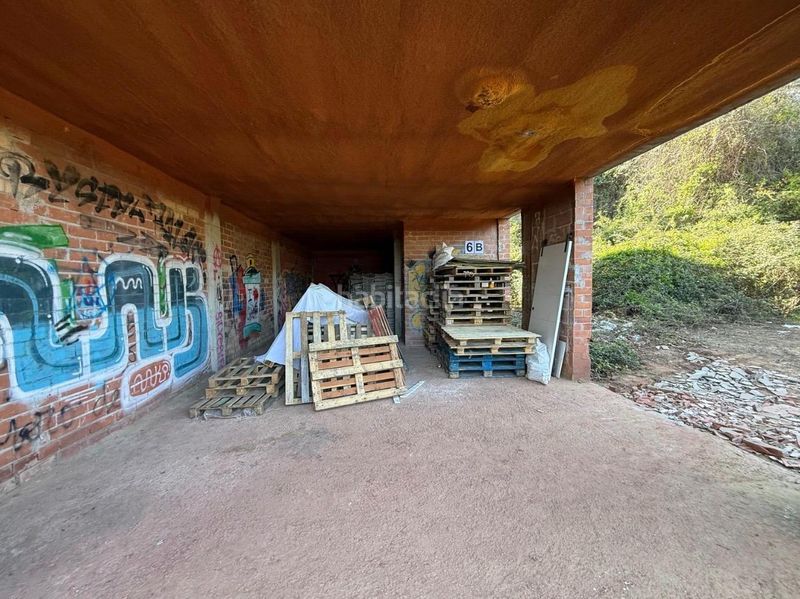 Foto 7fba8d12-808c-4d65-a79a-d32388ea3a90. Casa amb aparcament a Corbera de Llobregat