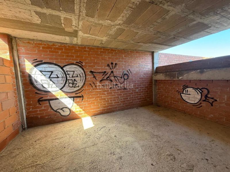 Foto c09a5162-c62b-437f-88a8-ea32741fef89. Casa amb aparcament a Corbera de Llobregat