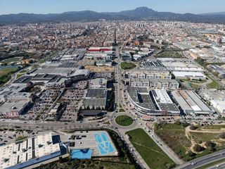 Nau industrial a Can Parellada