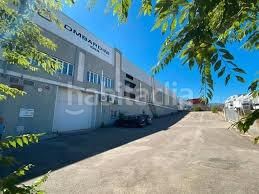 Foto a1369ff1-f8b0-4257-b368-63f051822165. Nau industrial a Zona Industrial Rubí