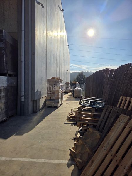 Foto f3a64ed3-02f8-4bf6-8b32-1bd6f51b3dbd. Location bâtiment à usage industriel dans Els Avets-Can Serrafossà-Ximelis Rubí