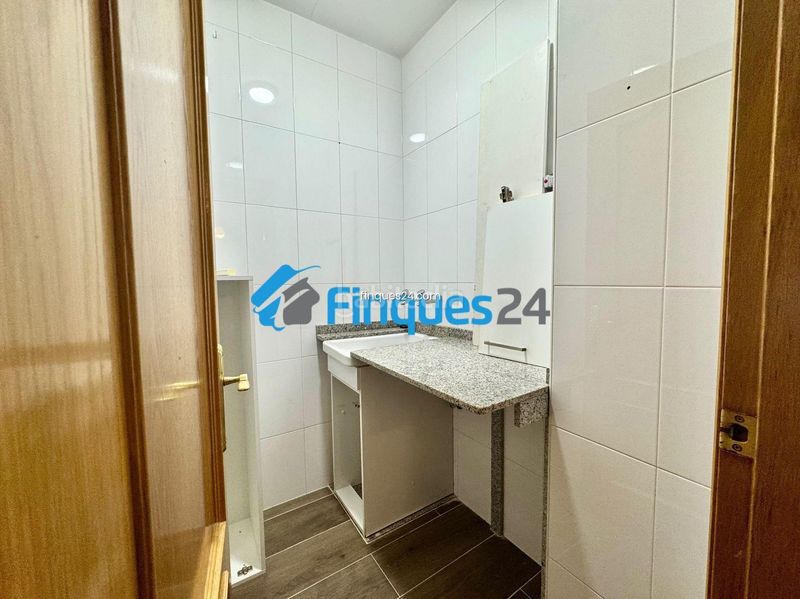 Foto 8f800e84-e97d-41d2-9c6f-0bb9920159c2. Dúplex amb aparcament a Sant Vicenç de Castellet