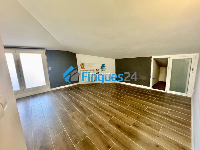 Foto c583b1e2-f2fd-44d3-84b4-0b435bb56386. Dúplex amb aparcament a Sant Vicenç de Castellet