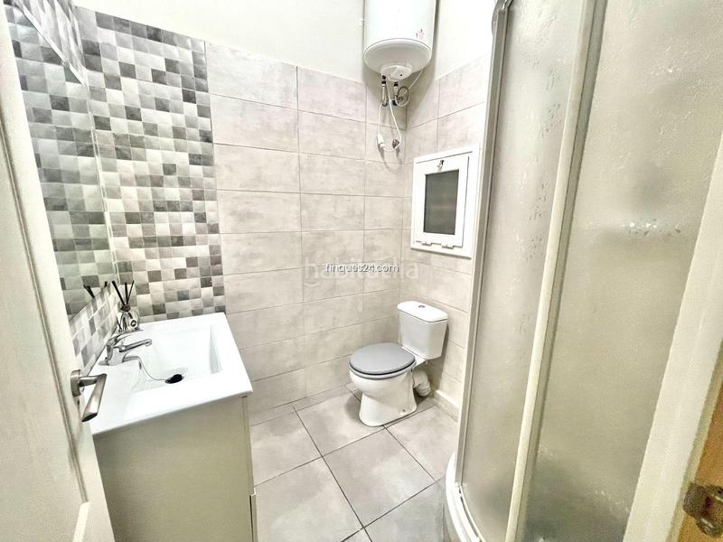 Foto 0f958217-0eab-4c8f-a49d-8aeee9144ce7. Local comercial a Font dels Capellans - Sagrada Familia Manresa