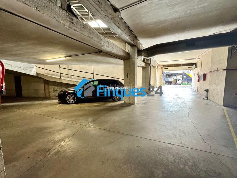 Foto 58ffa87d-211a-40a6-b06e-dd473e999465. Aparcament cotxe a Carretera de Vic - Remei Manresa