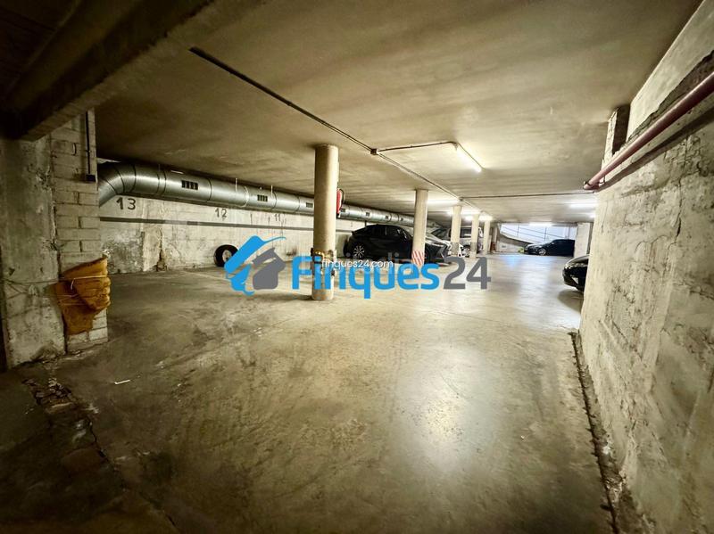 Foto b9fc5133-3491-4125-a302-da656def5f7b. Aparcament cotxe a Carretera de Vic - Remei Manresa