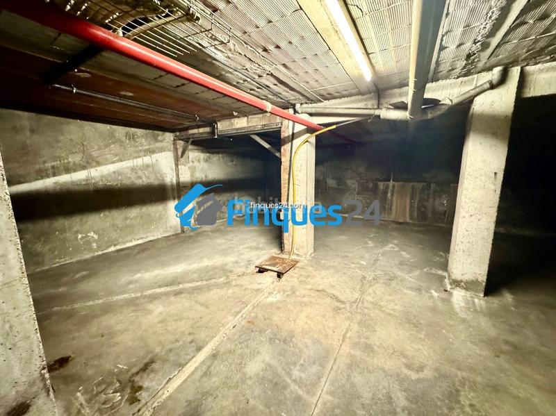 Foto c06c6206-2585-4e30-a9a6-4508ebfd84c0. Aparcament cotxe a Carretera de Vic - Remei Manresa