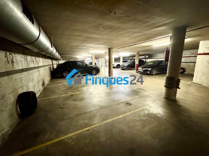 Foto ef4ff908-222b-4d67-a3bf-90ade01079ca. Aparcament cotxe a Carretera de Vic - Remei Manresa