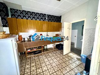 Pis a Barri Antic. Oportunidad �nica en el centro de manresa  ideal inversores o pr