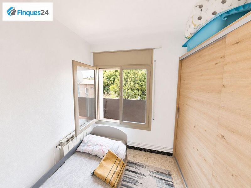 Foto fdd2af0b-724d-46f1-9dcd-79a1354018ff. Pis a Escodines Manresa