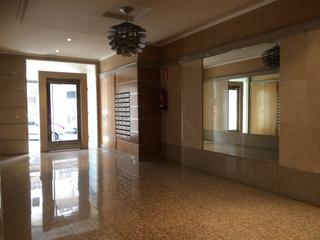 Apartament  Rúa enríquez parrondo. Ref: 00211 - piso de segunda mano en venta