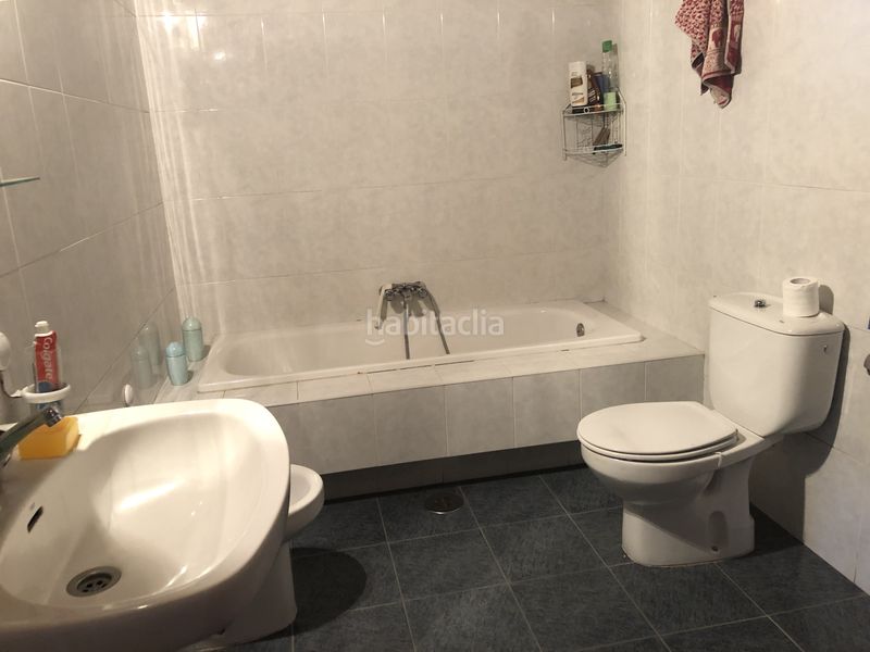 Foto b3f1260b-e0f4-4dc9-94ea-cd828a211083. Casa a Leiro