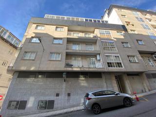 Pis a Carballiño (O). Ref: 00305 piso soleado en venta