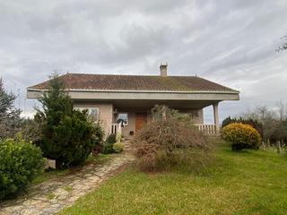 Xalet a Ribadavia. Chalé seminuevo en venta