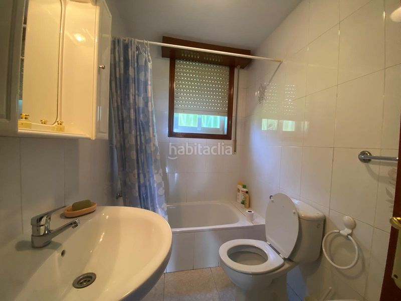 Foto e0bac212-96fd-44aa-b4b7-c3308e7e1ddb. Casa a Carballiño (O)