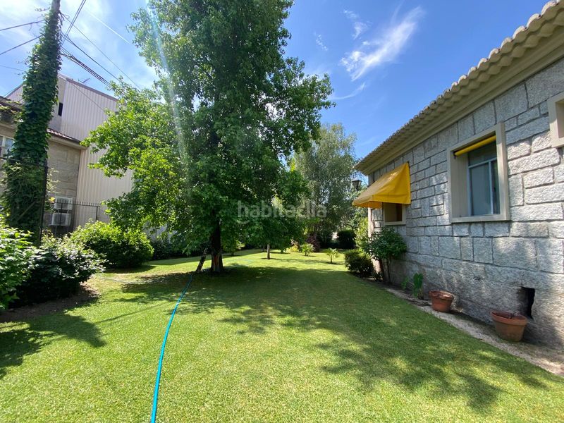 Foto e03c79ec-90fe-429b-89ea-9334be22aaad. Xalet amb xemeneia calefacció aparcament piscina a Leiro