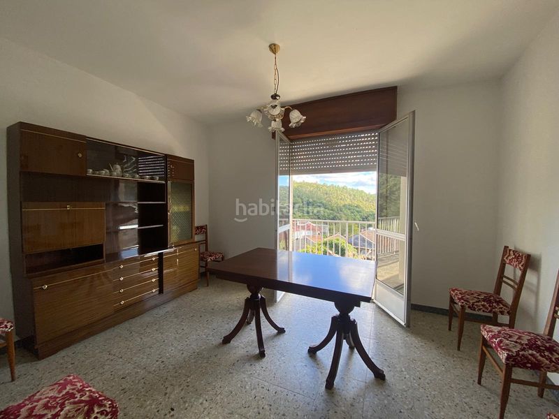Foto c0c427c2-1f7f-41ef-9009-a892ff013fbd. Casa amb aparcament a Boborás