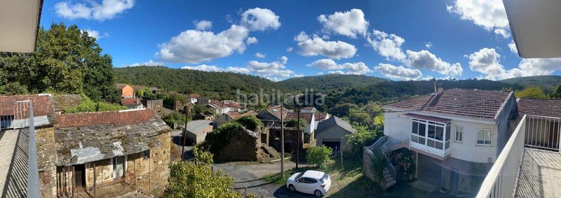 Foto cb67b209-0492-439e-bb11-a45d1a68665a. Casa amb aparcament a Boborás
