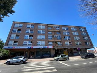 Appartement à Carballiño (O). Ref: 00329 vivivenda seminueva en venta