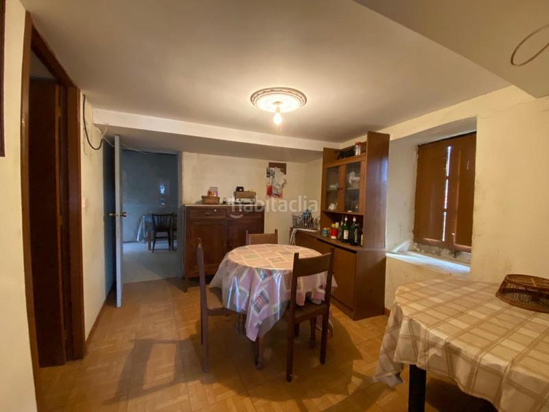 Foto c1f02189-edd3-46b5-b18a-815e6bcf97aa. Casa ref: 01311 - casa habitable en venta en Irixo (O)