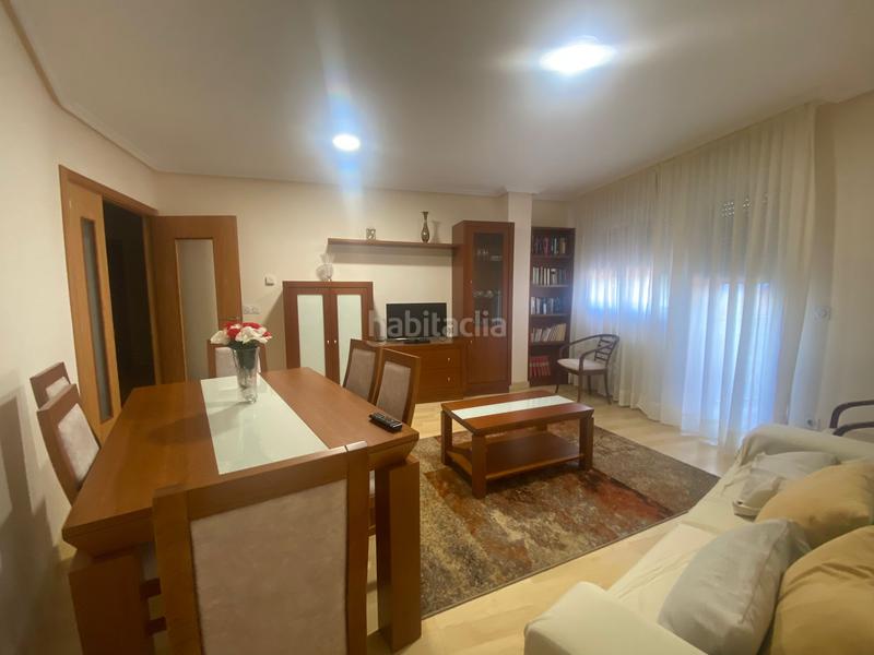 Foto 2315a3c5-7ff3-43e7-9904-a82a94d070dd. Apartament a Carballiño (O)