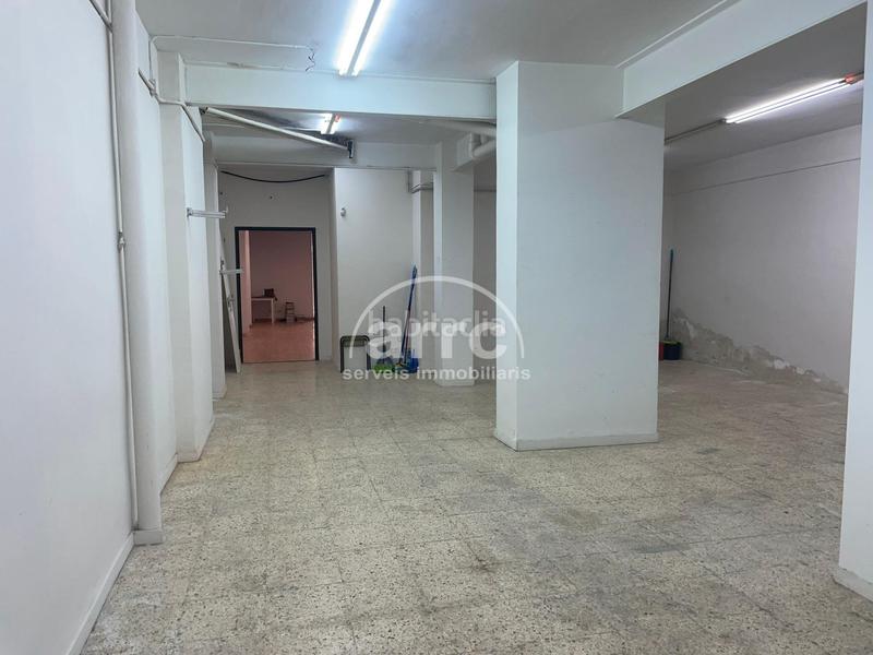 Foto b2137de8-6333-49b6-86ef-130baaebeb84. Local comercial local venta o alquler en Zona Alta Premià de Mar