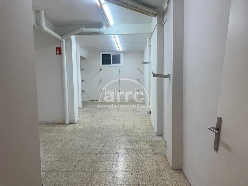 Foto ccd567db-33e7-416a-a64d-566d831bbf21. Local comercial local venta o alquler en Zona Alta Premià de Mar