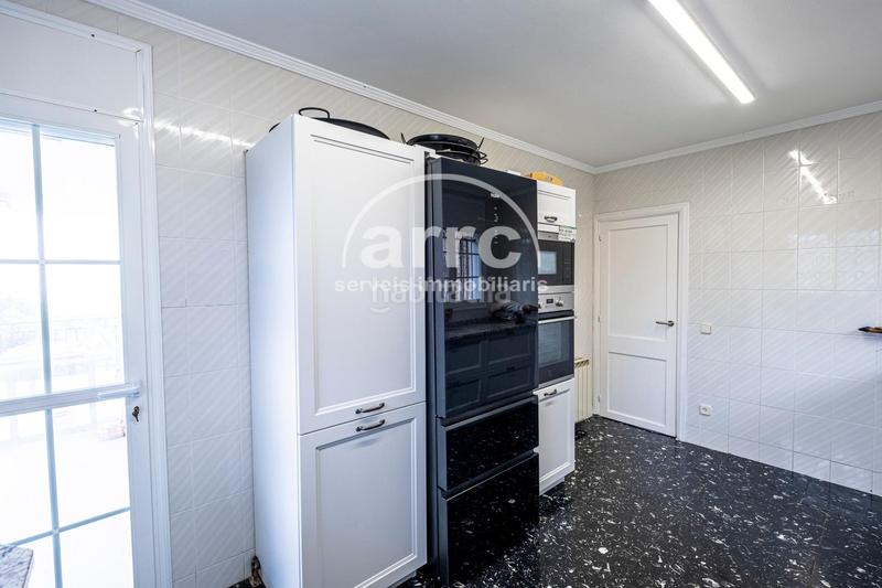 Foto 5be6c5f7-1840-4d90-8332-8785f43bc93c. Casa amb calefacció aparcament piscina a Urbanitzacions Arenys de Mar