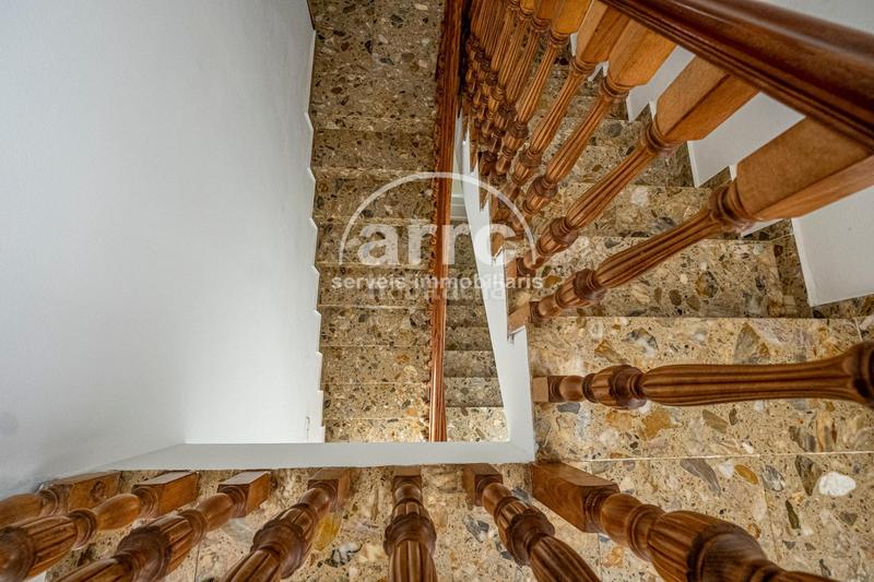 Foto 65503989-bd9b-4c41-bd35-fad9081fa31c. Casa amb calefacció aparcament piscina a Urbanitzacions Arenys de Mar