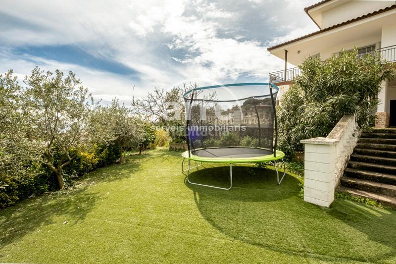 Foto ae6965fd-dada-4248-ad7e-b60e3389b95d. Casa amb calefacció aparcament piscina a Urbanitzacions Arenys de Mar