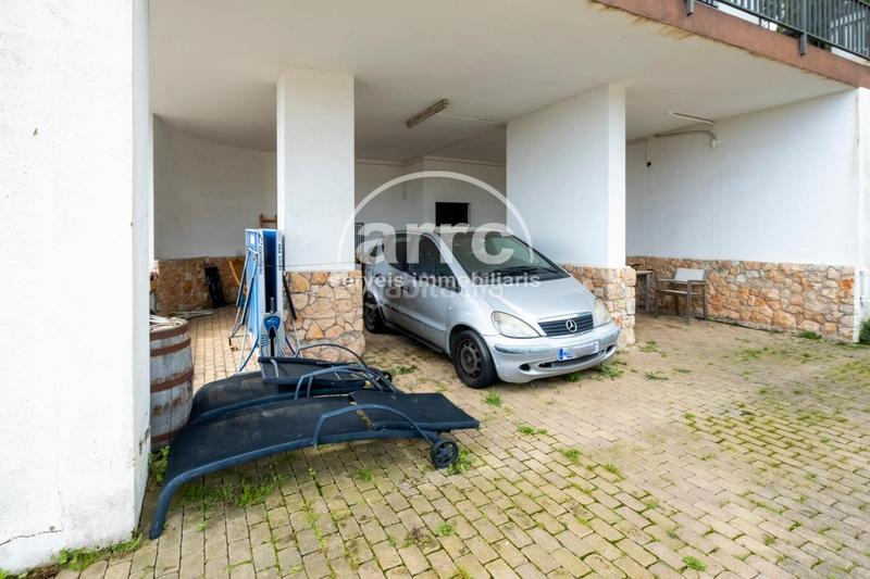 Foto cacdd950-75aa-46f2-8981-dc09a99d1239. Casa amb calefacció aparcament piscina a Urbanitzacions Arenys de Mar