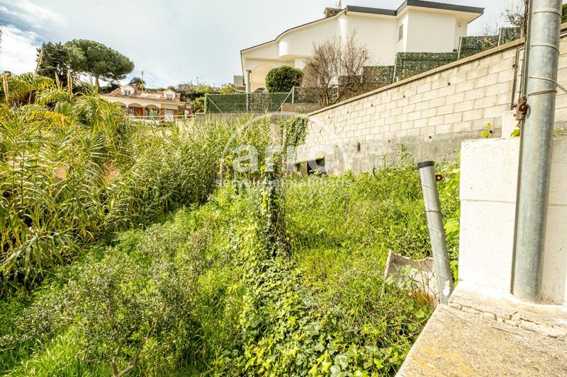Foto d30bed26-a707-4d77-a04e-69b56a3feea8. Casa amb calefacció aparcament piscina a Urbanitzacions Arenys de Mar