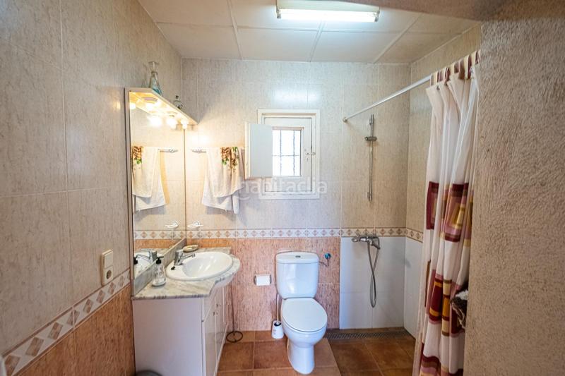 Foto 081992b5-936e-40b1-b863-cb68c46a4555. Casa  de pueblo en el centro ideal para reformar a tu gusto en Cabrils