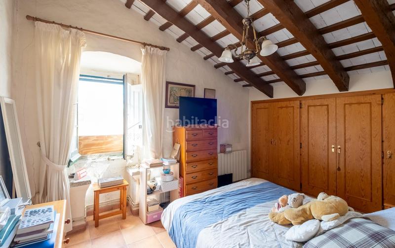 Foto 161cbb2b-a919-4ef9-adb2-644fb44210db. Casa  de pueblo en el centro ideal para reformar a tu gusto en Cabrils