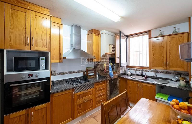 Foto 4bd74e01-9e2f-48fa-aa67-dc1088f5c2bc. Casa  de pueblo en el centro ideal para reformar a tu gusto en Cabrils