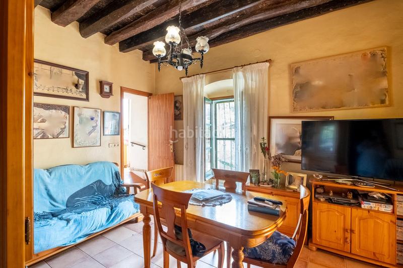 Foto 7b97fc15-b4d1-4f6d-af65-494b2bfe30cd. Casa  de pueblo en el centro ideal para reformar a tu gusto en Cabrils