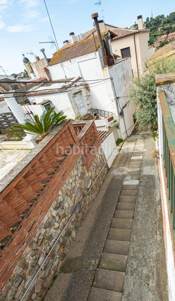 Foto ad1c85d8-6b23-4cb3-b6fc-af68cc3055b5. Casa  de pueblo en el centro ideal para reformar a tu gusto en Cabrils