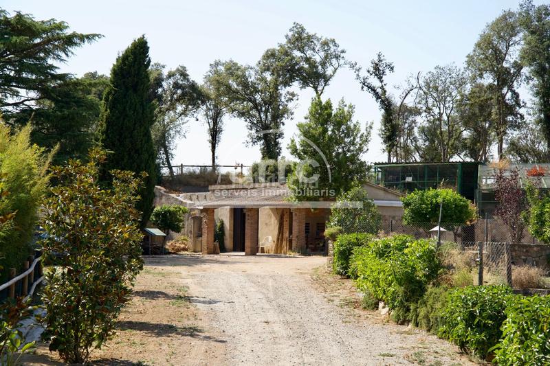Foto 6031c7e7-f780-498a-b6d3-74eece1d48f3. Masía finca rústica un lugar con alma y potencial ilimitado. en Vilassar de Dalt