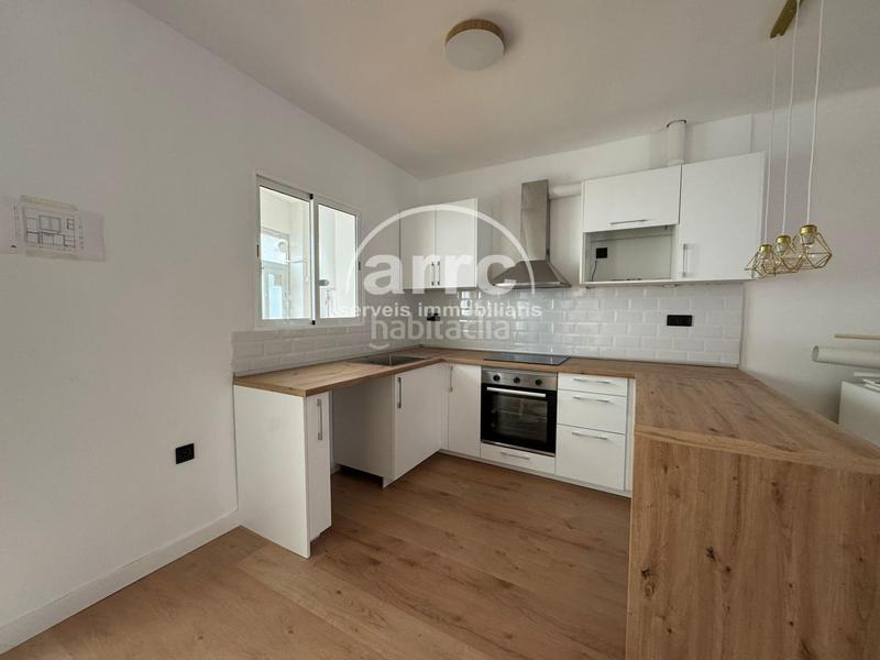 Foto 3f06145d-0b60-4251-ad44-db9ffd260a12. Flat with heating in Cerdanyola Nord Mataró