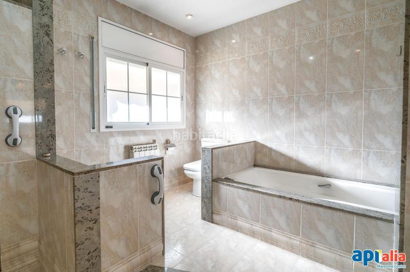 Foto e030ba07-63b1-41d9-a634-e551a78dc670. Maison avec chauffage parking dans Sector Est Premià de Mar